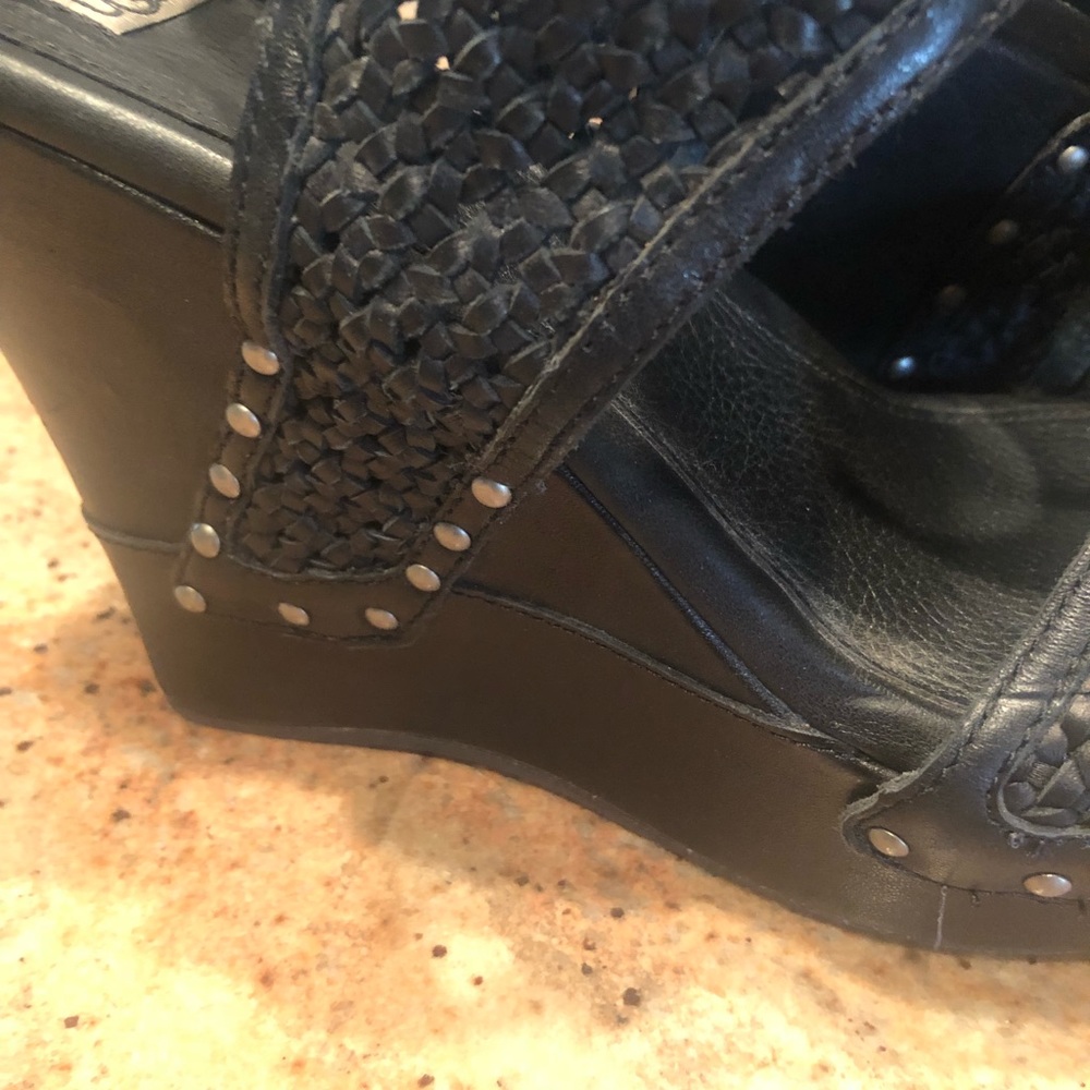 Wedges - Picture 2 of 4